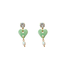 Load image into Gallery viewer, Lovely sparkle earrings
